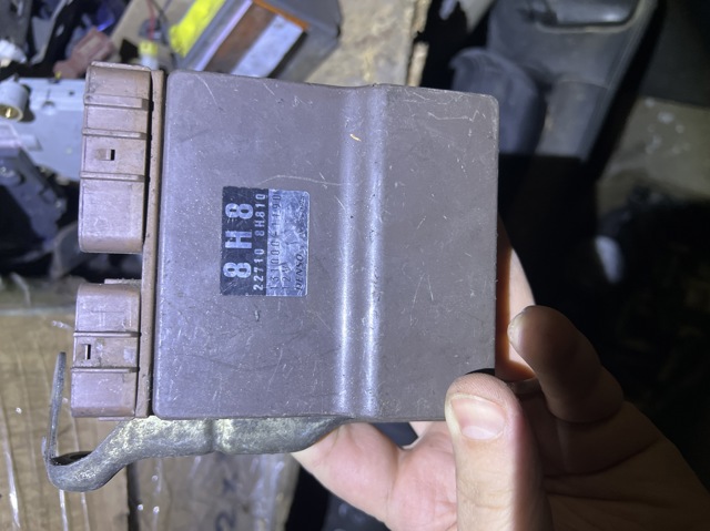 Датчик системи упорскування палива 227108H810 NISSAN
