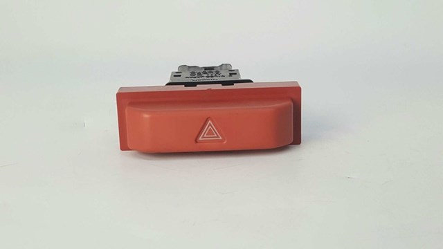 Кнопка включення аварійного сигналу 252908H300 NISSAN