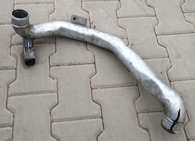 Шланг/патрубок інтеркуллера 3C0145840D VAG