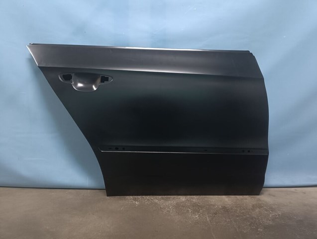 Двері пасажирські задні праві 3C8833056E VAG