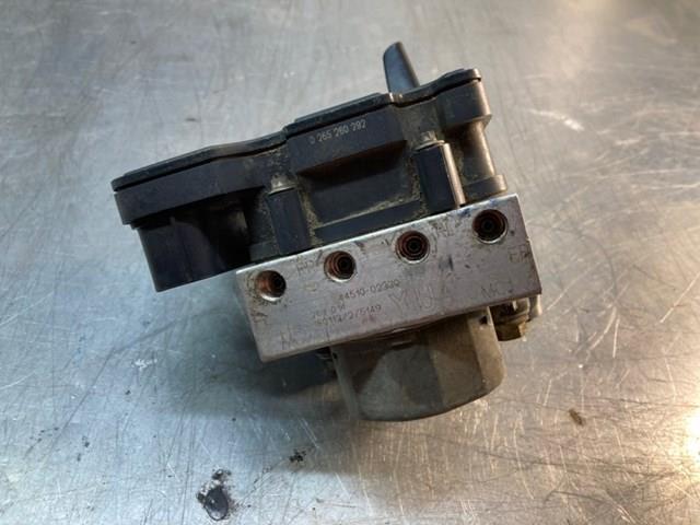 Блок управління АБС (ABS) 4405002720 TOYOTA