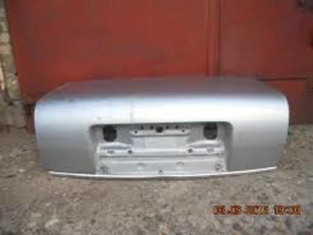 Кришка багажника кузова 4B5827023R VAG