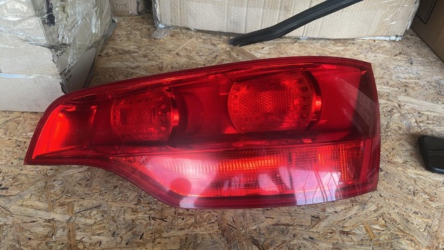 Ліхтар задній правий 4L0945094A VAG