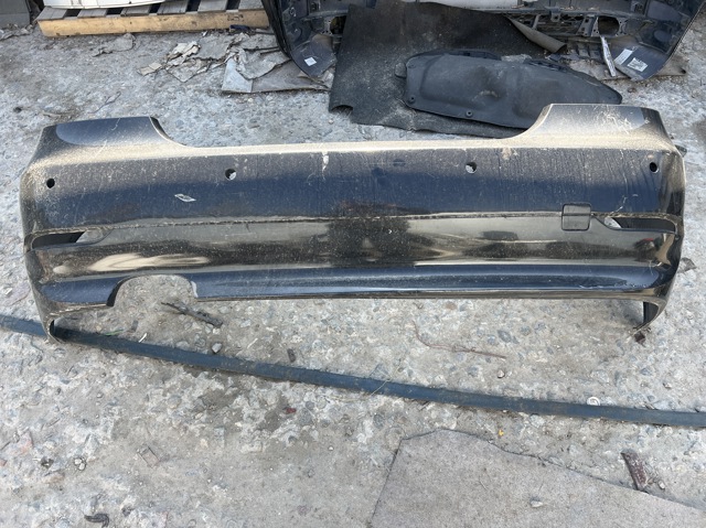 Буфер (бампер) задній 51127077940 BMW