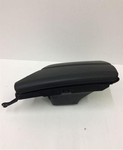 кришка подлоктніка 51169216865 BMW