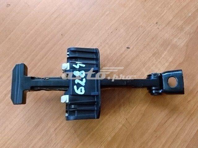 Обмежувач відкриття дверей, передній правий 51217446718 BMW