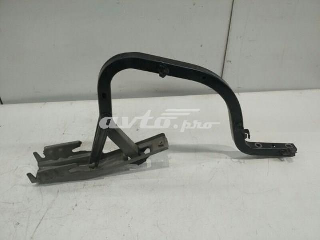 Шарнір кришки багажника 6451006030 TOYOTA