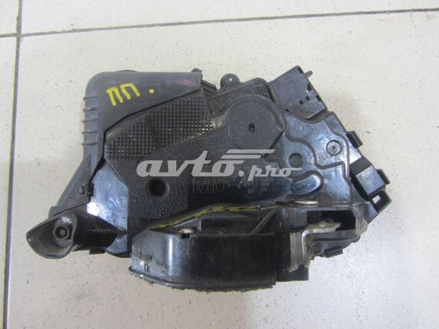 Замок передніх пасажирських дверей 6903030A20 TOYOTA