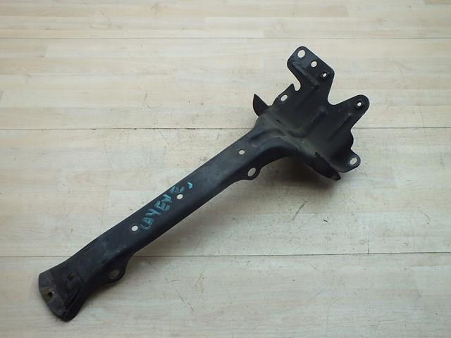 Кронштейн замку капоту 7L0805799D VAG