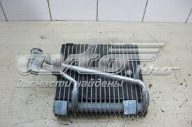 Оболонка радіатора кондиціонера 7L0819087K VAG