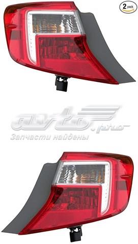 Задній лівий зовнішній ліхтар 8156006470 TOYOTA