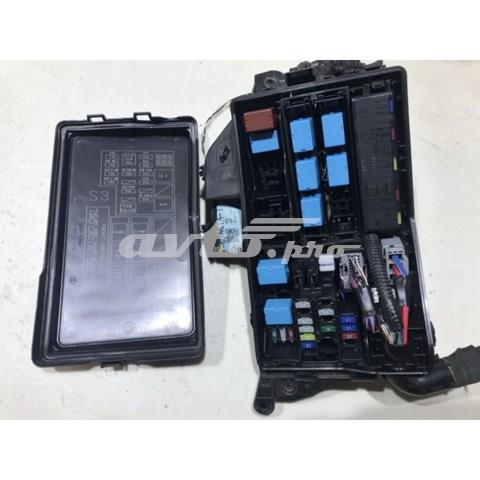 Корпус запобіжників 8266030A00 TOYOTA