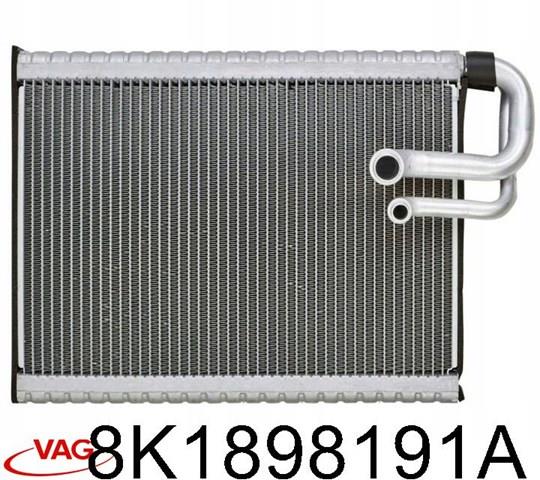Охолоджувач повітря 8K1898191A VAG