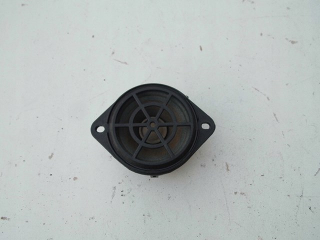 Динамік передній 8R0035397 VAG