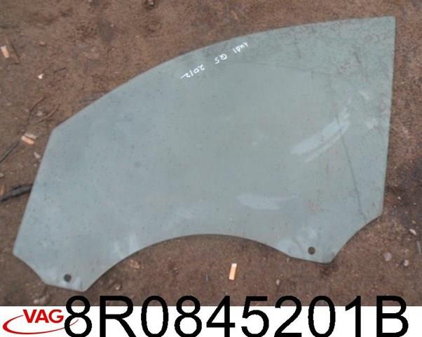Скло водійських дверей 8R0845201B VAG