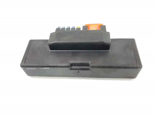 Реле запобіжників A0025451401 MERCEDES