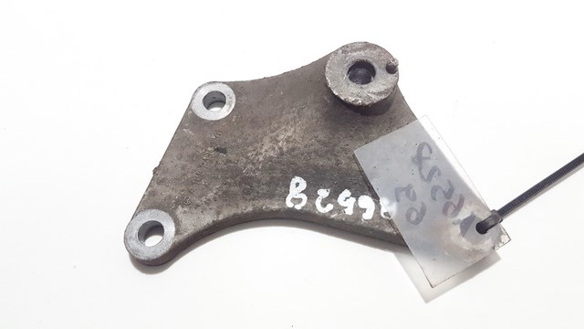 Кронштейн КПП A1682420301 MERCEDES