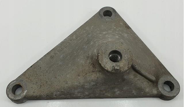 Балка кріплення коробки передач A1682420401 MERCEDES