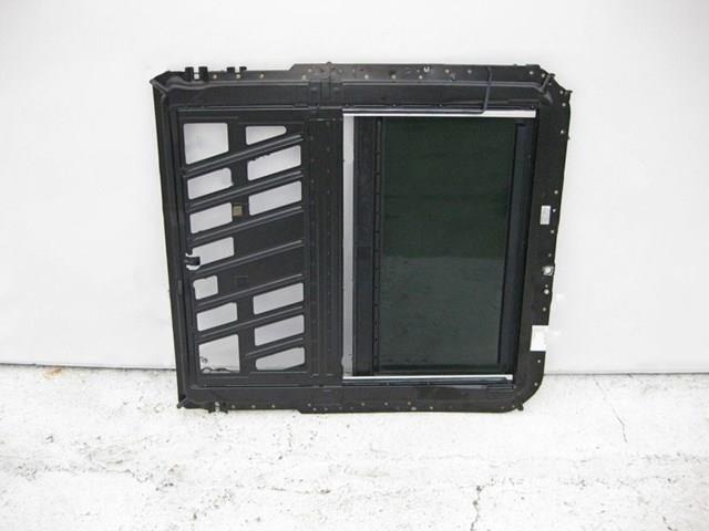 Панель люка A2117801929 MERCEDES