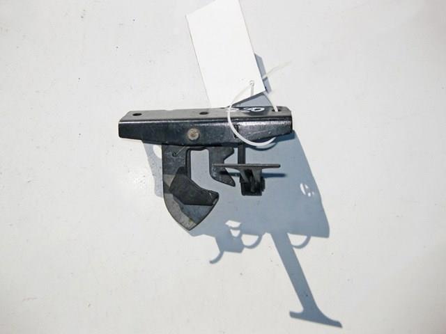Язичок відкривання капота A2118800464 MERCEDES