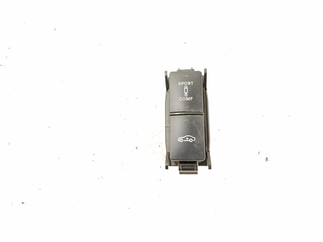 Блок кнопок центральної консолі A2128207310 MERCEDES
