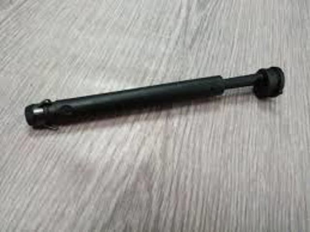 Трубка картера повітряна A6110180030 MERCEDES