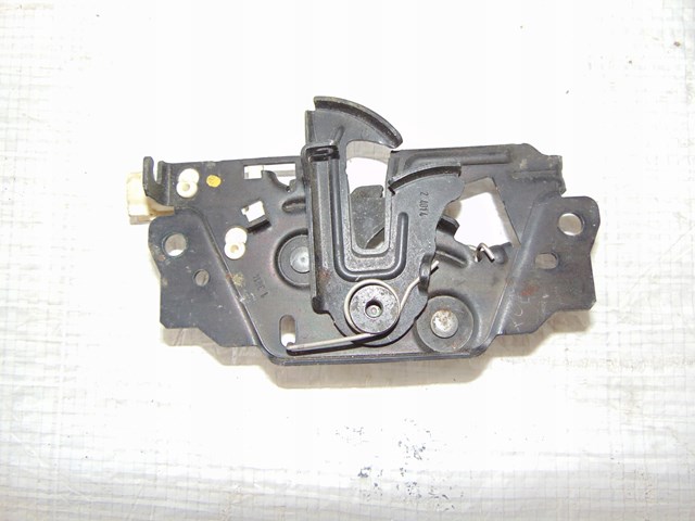 Запор капота (замок і привід замка капота) BM5A16700 FORD