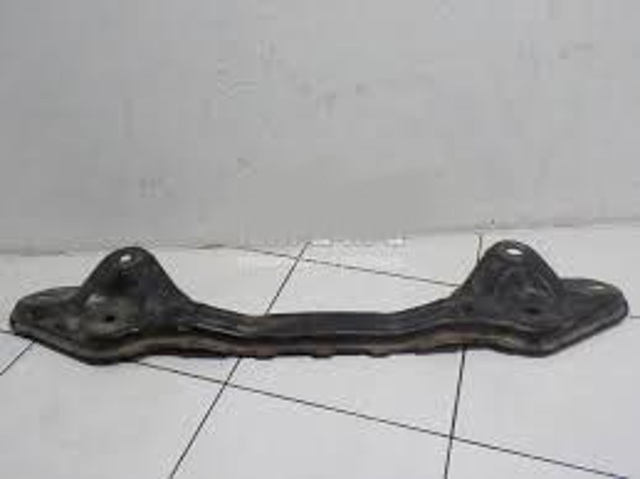 Передня балка EG2134H90 MAZDA