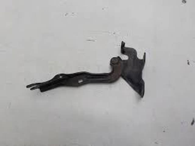 Шарнір капота правий EG2152410B MAZDA