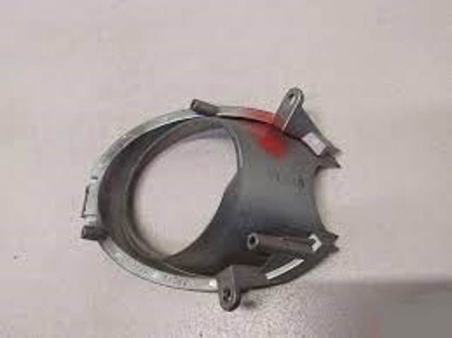 Ободок/окантовка фари протитуманной, лівий EHY150C22 MAZDA