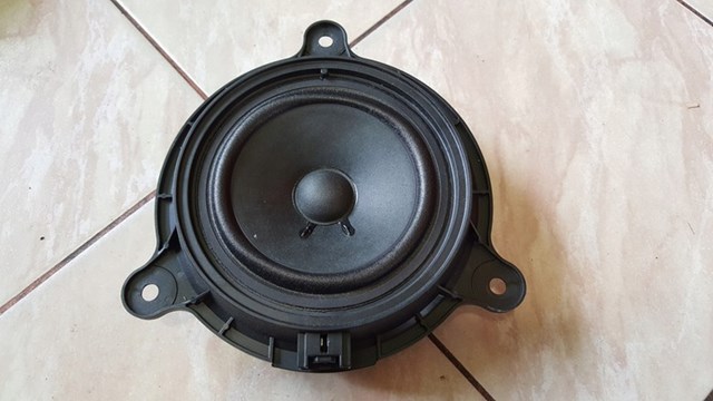 Динамік задній GHR166960 MAZDA