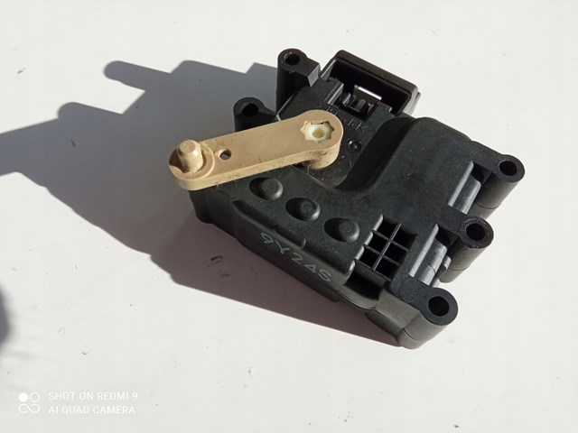 Їжак обігрівача GJ6A61B60 MAZDA