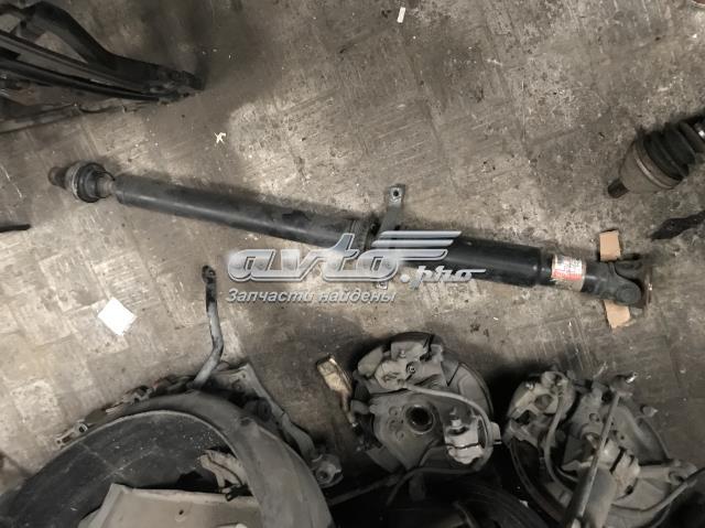 Вал карданний основний заднього моста LR071994 LAND ROVER