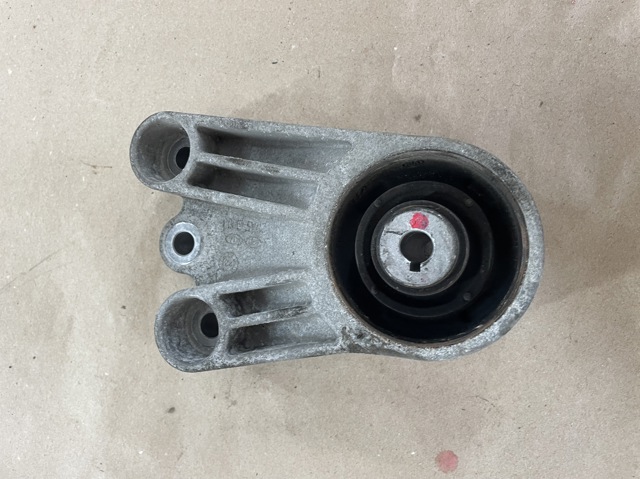 Подушка (опора) двигуна, задня 217A0GI000 HYUNDAI