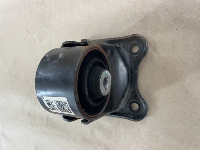 Опора двигуна задня 218G0GI000 HYUNDAI