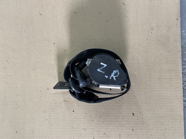 Пасок безпеки задній правий 888400041R RENAULT