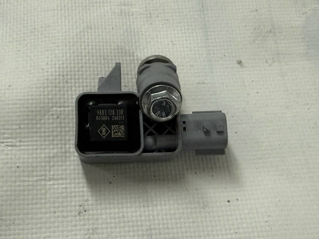 Датчик Ейрбег передній 988312833R RENAULT