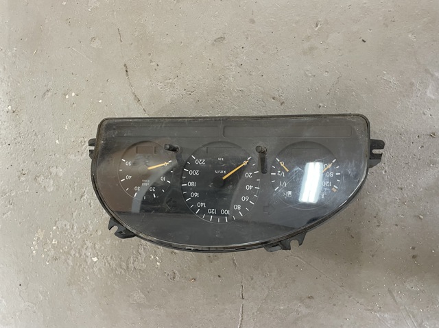 Щиток приладів додатковий A1635403011 MERCEDES
