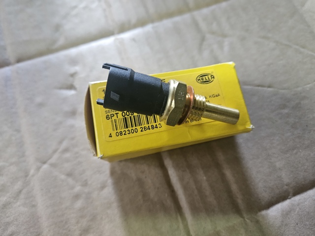 Датчик температури охолоджуючої рідини 6PT009309271 HELLA