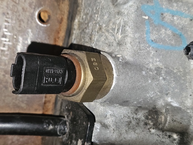 Датчик рівня мастила 9804663580 PEUGEOT