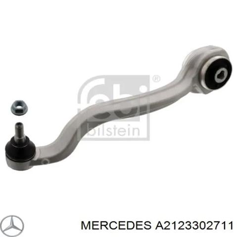 Важіль передньої підвіски верхній, лівий A2123302711 MERCEDES