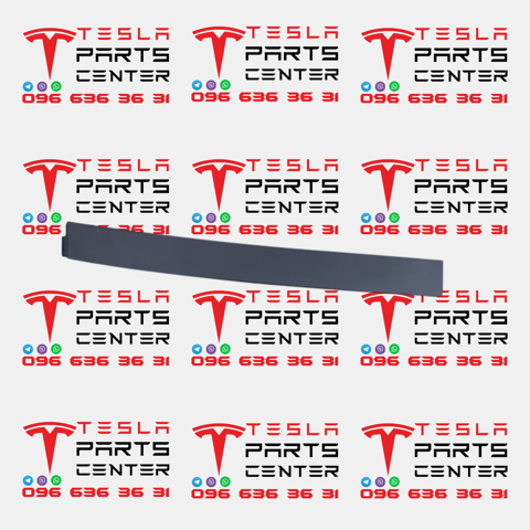 Накладка задніх правих дверей, нижня 103520400E TESLA