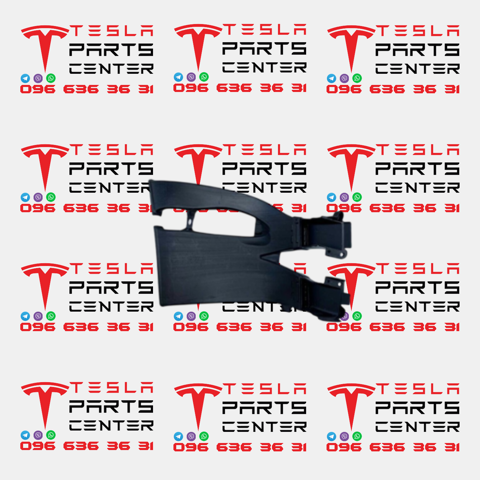 Дефлектор переднього бампера, правий 104393100E TESLA