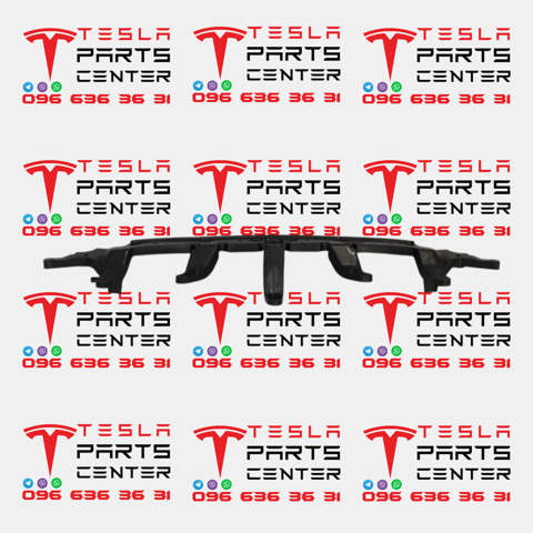 Кронштейн решітки радіатора 104702000F TESLA