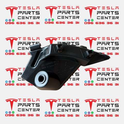 Кронштейн бампера переднього, зовнішній правий 104709300H TESLA