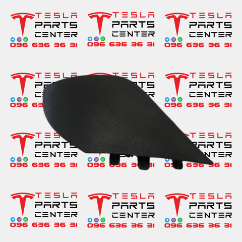 Заглушка бампера буксирувального гака, передня 105705600D TESLA