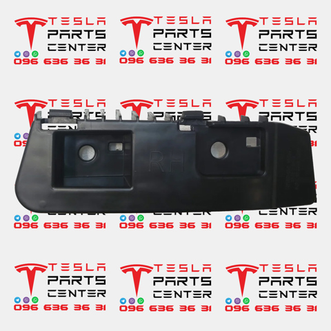 Супорт/кронштейн кріплення заднього ліхтаря, правий 108399300D TESLA