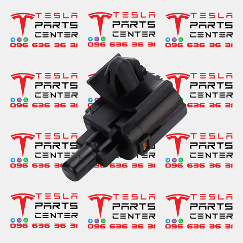 Датчик температури навколишнього середовища 110681800A TESLA