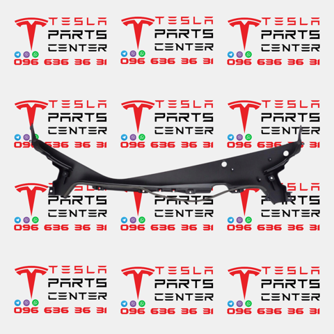 Водостік лобового скла, жабо 149260300B TESLA