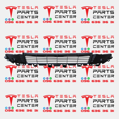 Решітка переднього бампера, центральна 149375900A TESLA